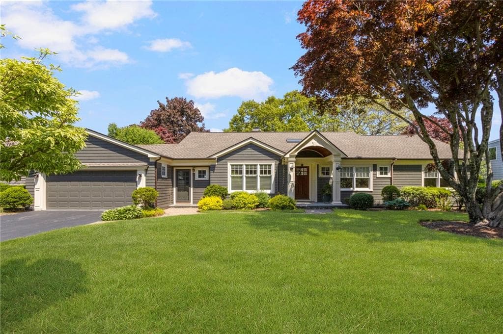 29 Riverside Drive - Photo 1