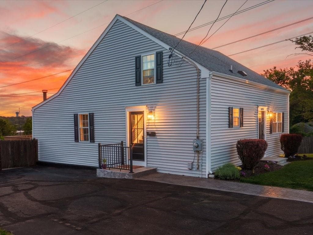 121 Talcott Street