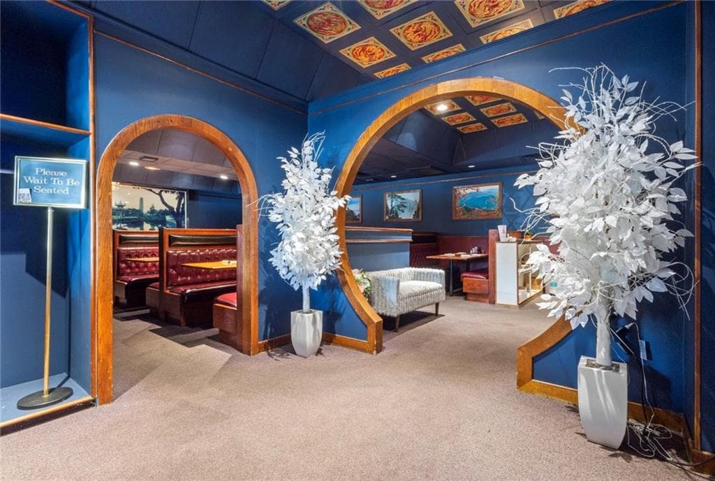 376 Bullocks Point Avenue - Photo 2