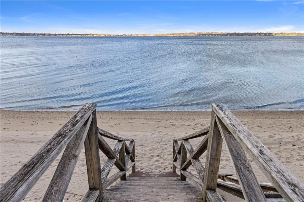 151 Ives Road - Photo 2