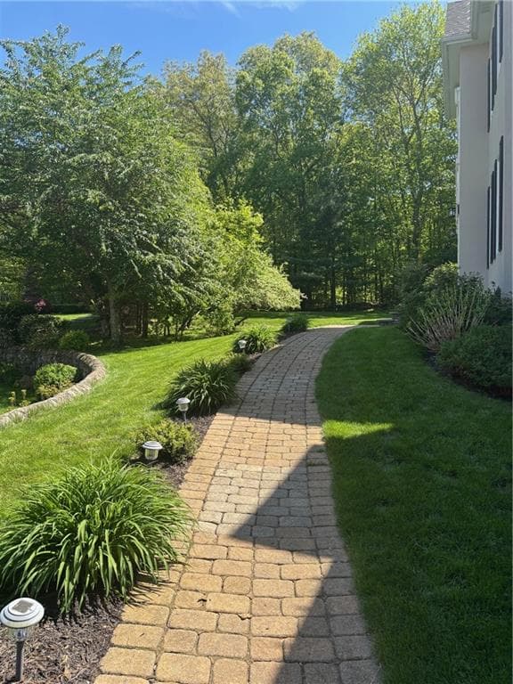 7 Thornewood Drive - Photo 5