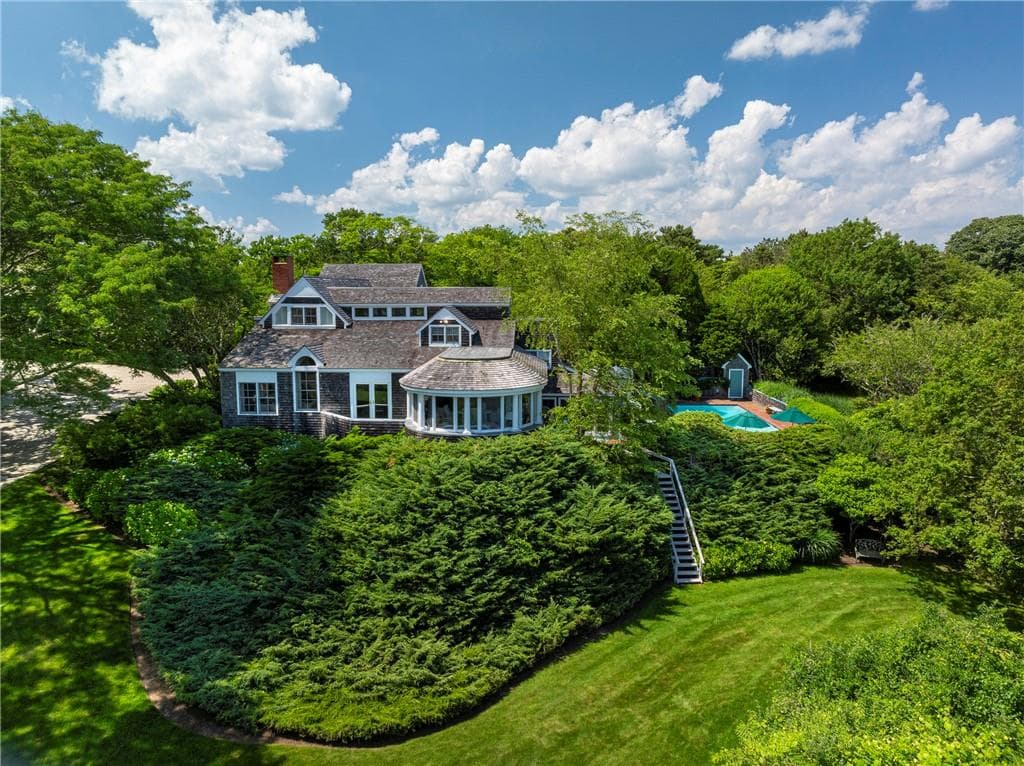 315 Ocean Avenue - Photo 3