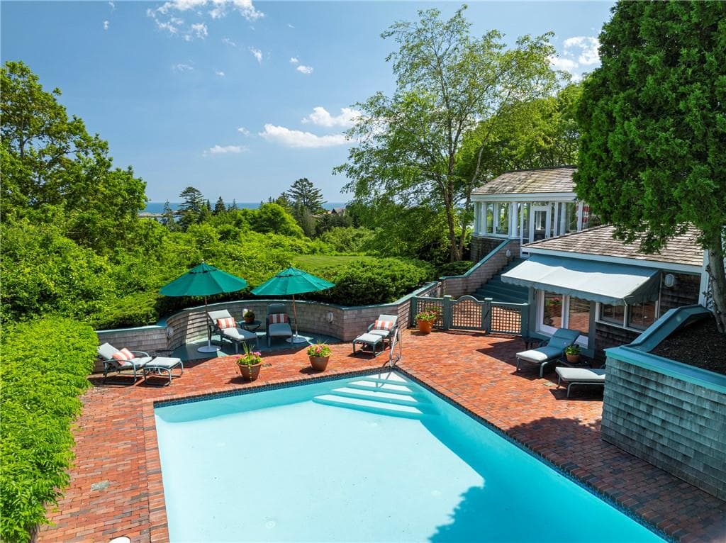 315 Ocean Avenue - Photo 5