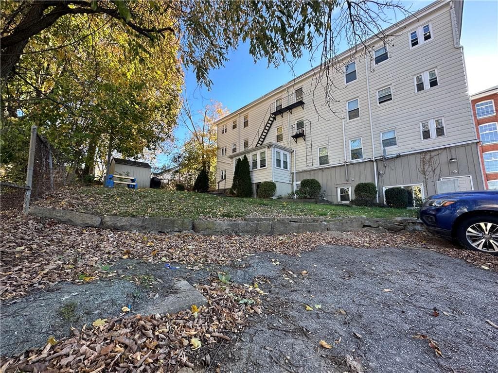 1 Greystone Avenue - Photo 4