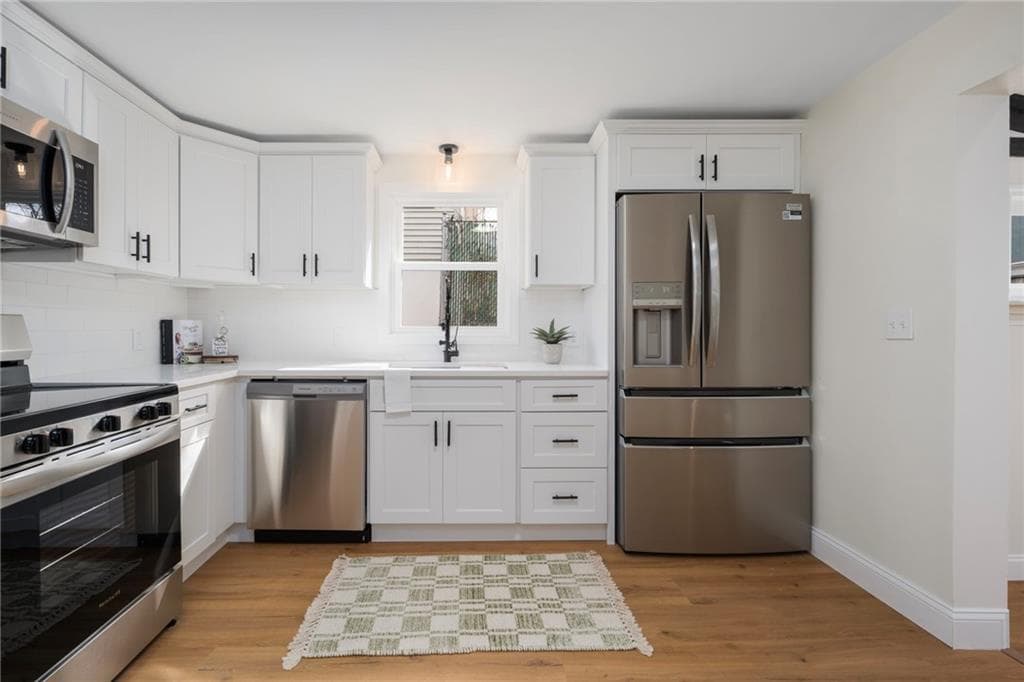 200 Bracken Street - Photo 2