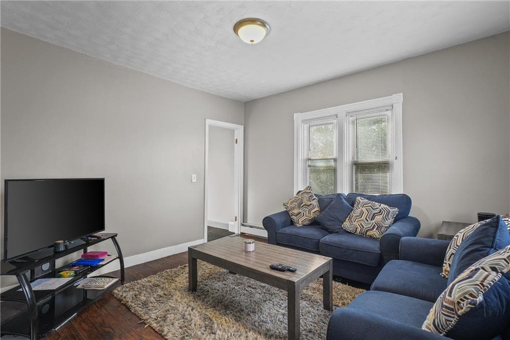 147 Warren Avenue - Photo 5