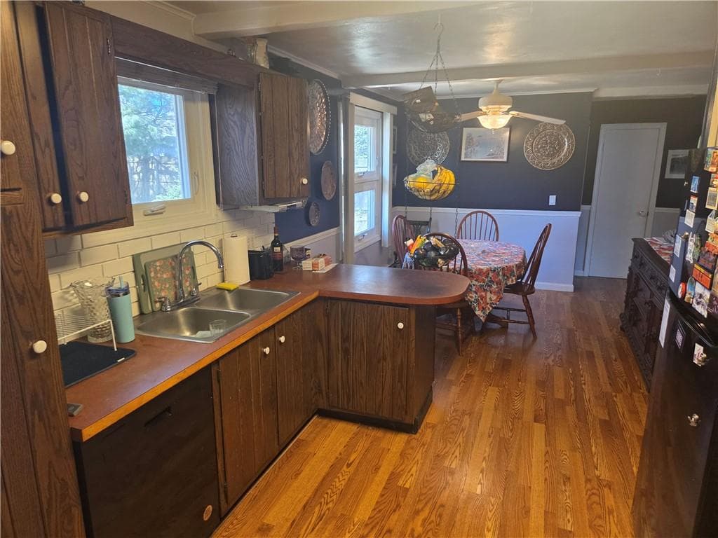 27 Torrington Drive - Photo 5