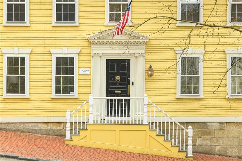 21 George Street - Photo 2