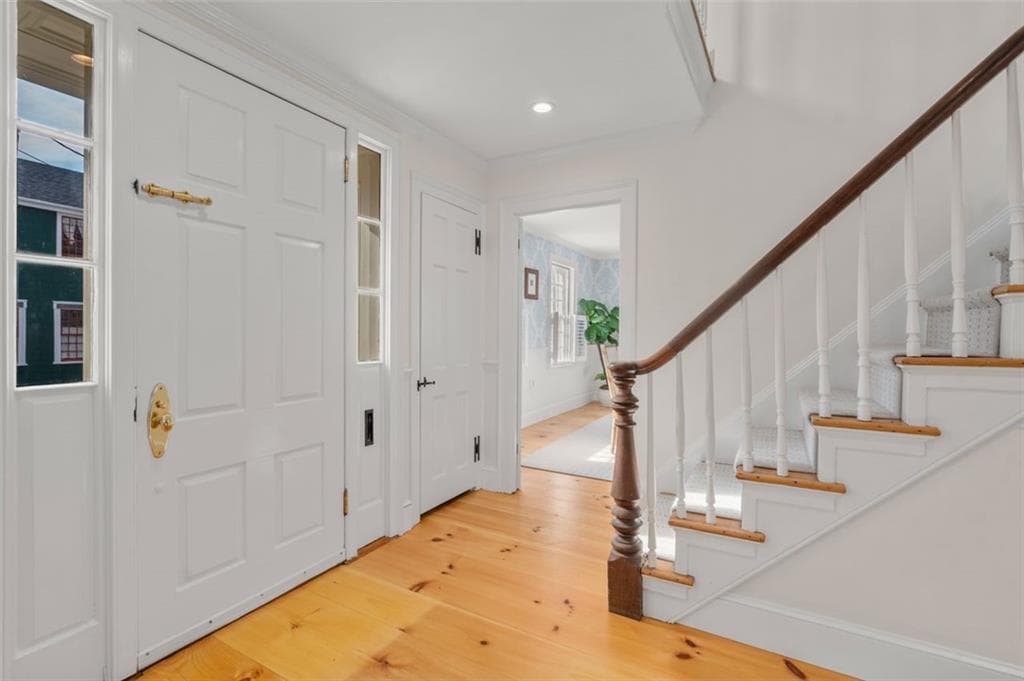 30 Thames Street - Photo 2