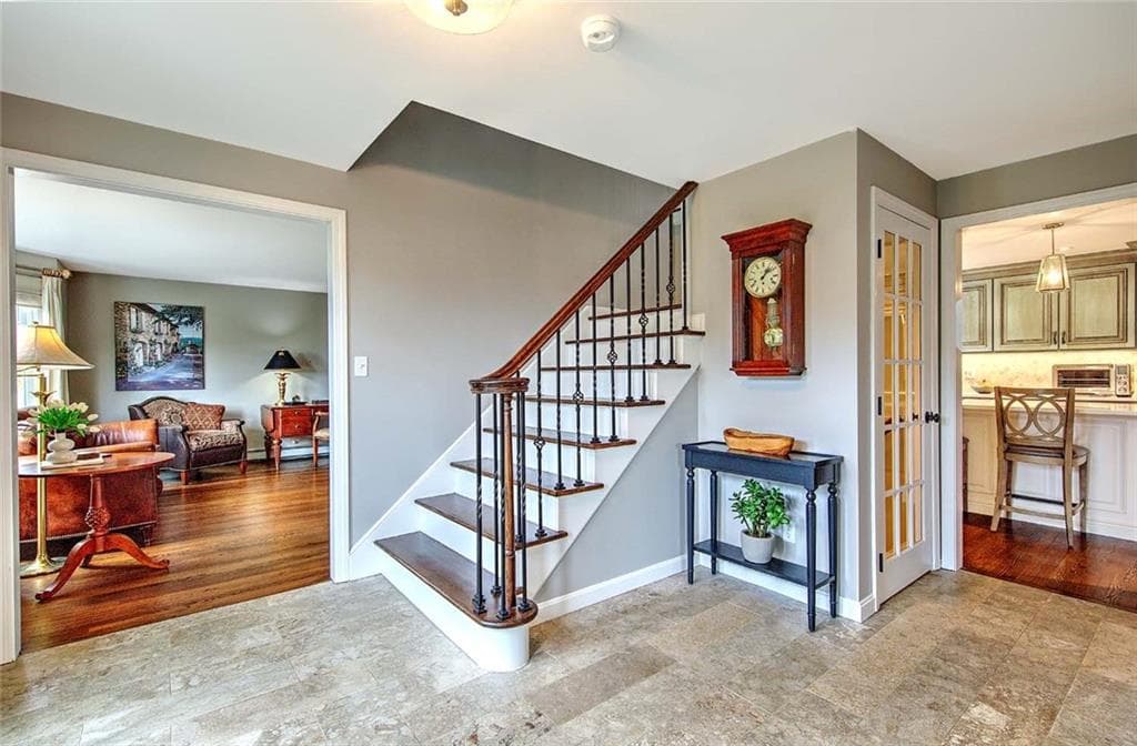 96 Windsong Road - Photo 5