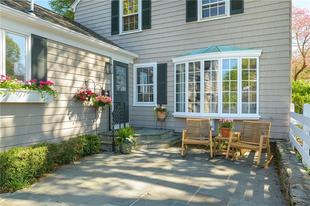 8 Harbour Road - Photo 4