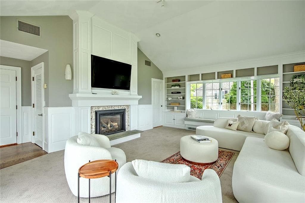 33 Meadowbrook Drive - Photo 5