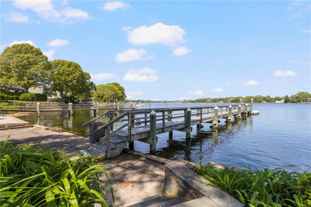 29 Riverside Drive - Photo 5