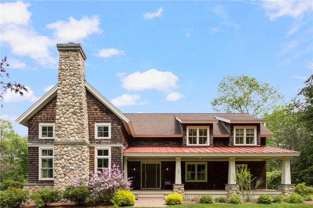104 Ferry Road - Photo 2
