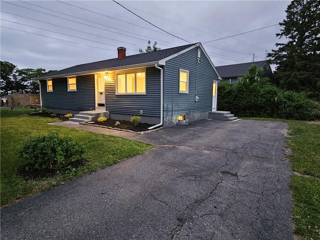116 Louise Drive - Photo 2
