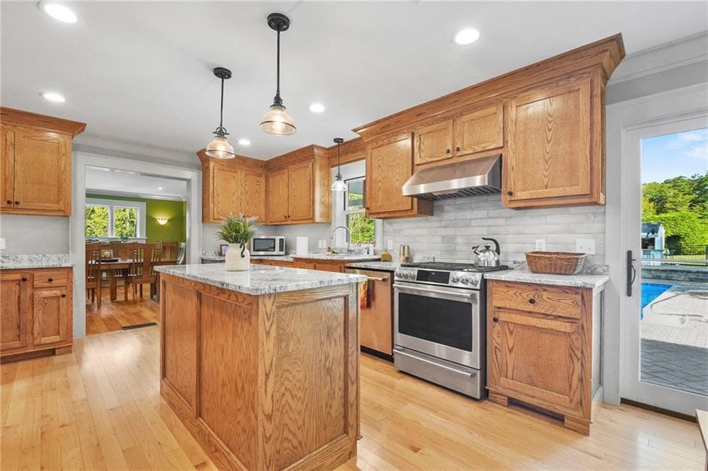 170 Saxony Avenue - Photo 3
